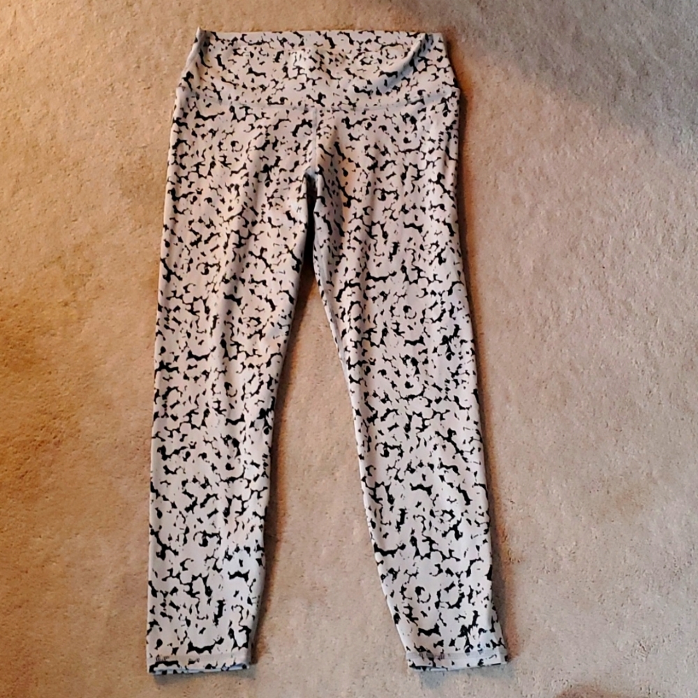 Varley Century Legging Large Black a Tiedye